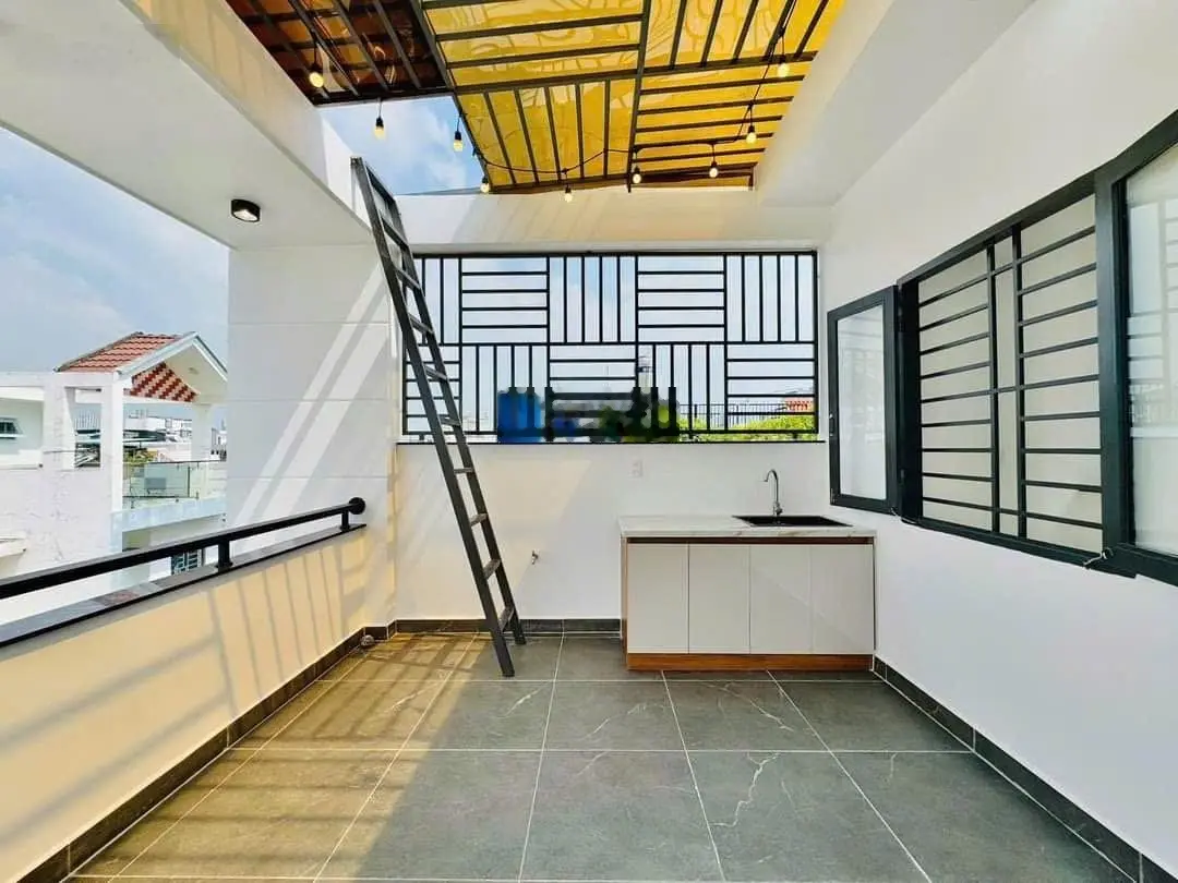 Bán nhà hẻm ô tô số 79/* Trần Quang Long Bình Thạnh. Giá 3tỷ050TR, Diện tích 45m2