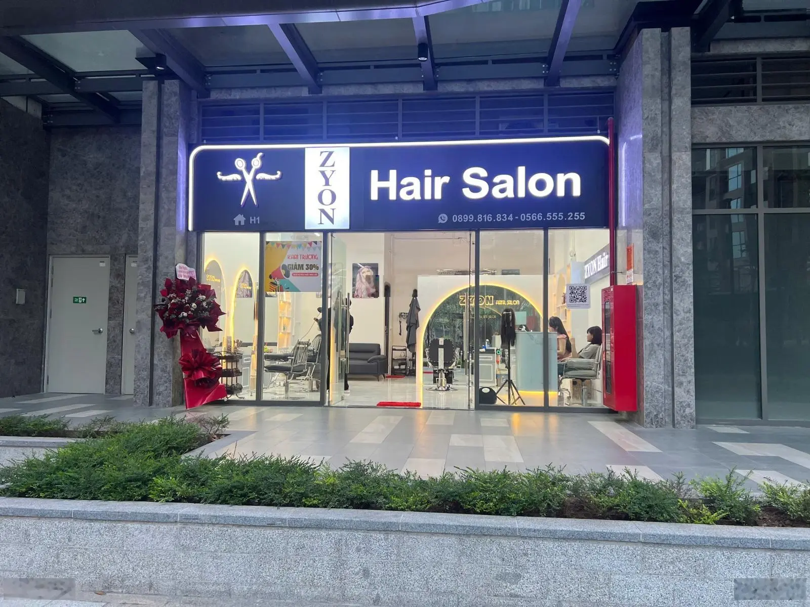Bán shop mặt sảnh chính tòa nhà - 55m2 giá gốc 10 tỷ siêu thị thuê 55tr/tháng