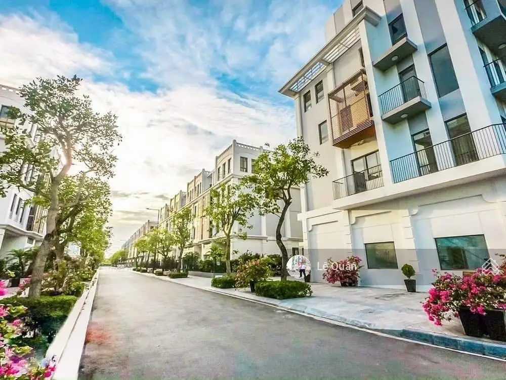 Bán gấp hàng hiếm LK 99m2 The Manor Central Park full nội thất cao cấp. Lh: 0986.78.65.68