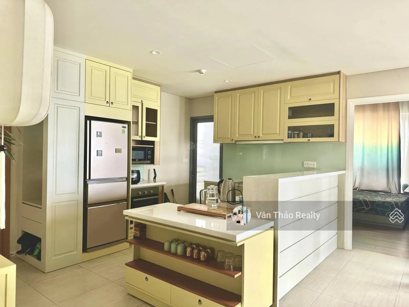 (Giá tốt - nội thất đẹp) căn hộ 3PN view hồ bơi, tầng thấp tại Đảo Kim Cương - Diamond Island