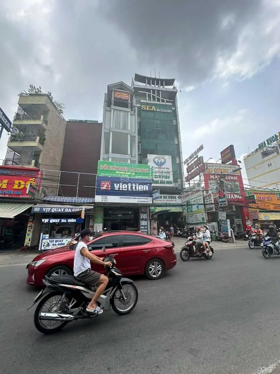 Bán tòa nhà MT Đỗ Xuân Hợp, P. Phước Long B, Q9, diện tích: 4,5m x 15m = 70m2, giá chỉ 8,5 tỷ TL