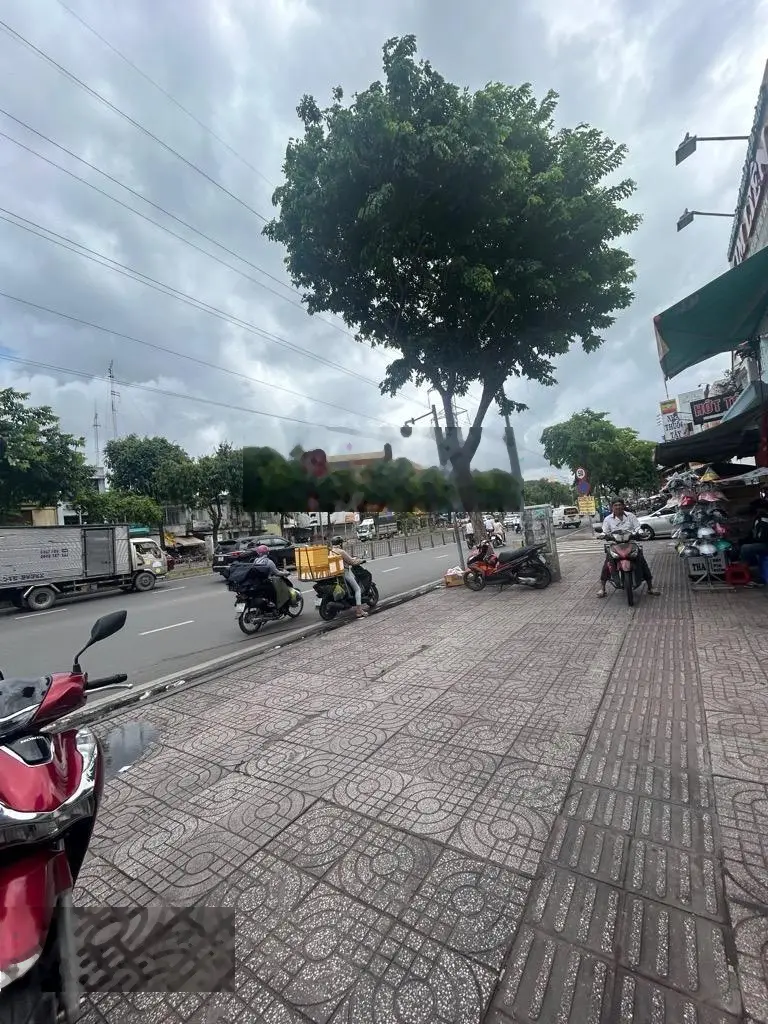Mặt tiền kinh doanh đỉnh-kinh dương vương-nhà 5 tầng 305m2-giá 40 tỷ
