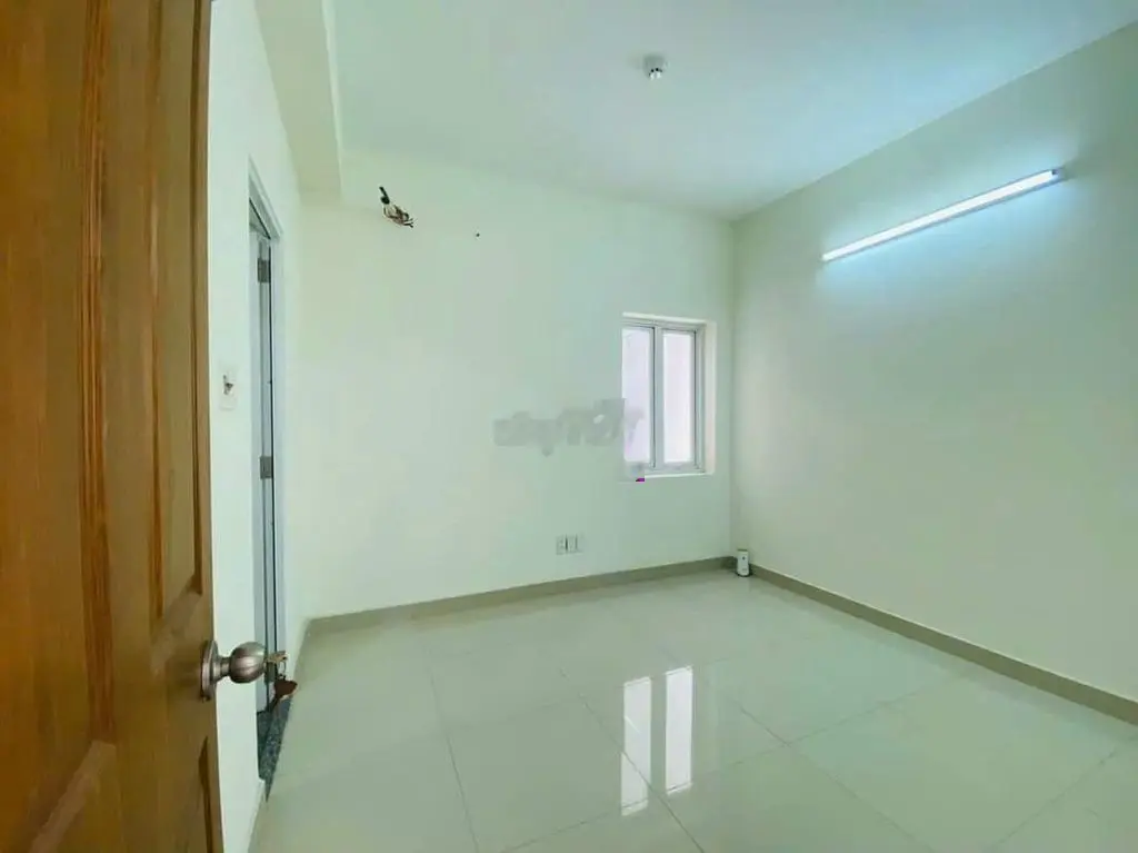 Chính chủ cần bán căn hộ 2PN, DT 57,7m2 giá 1tỷ190 triệu