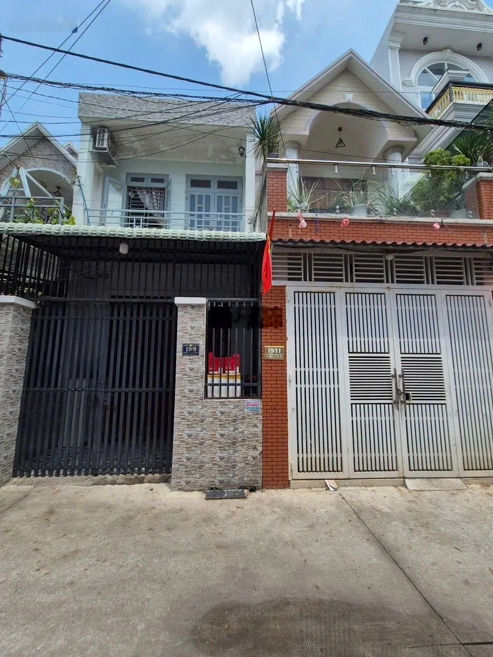 Nhà đẹp giá tốt gân trường học đông hòa, phường Đông Hòà , tp.Dĩ An , Bình Dường
