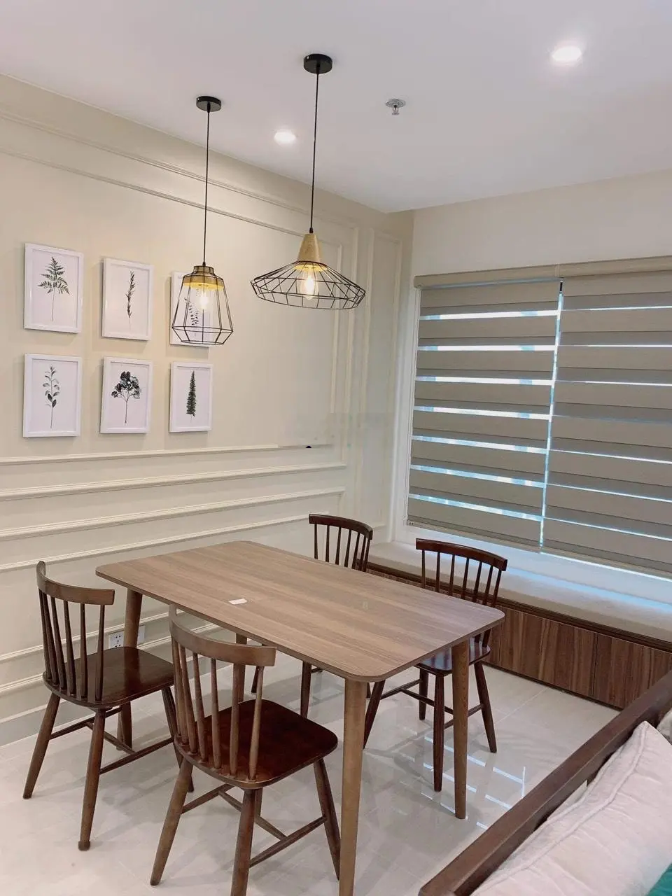 Cần tiền vào dự án mới chủ nhà gửi bán nhanh căn hộ 2PN + 1 góc 70m2 chỉ với 3 tỷ tại Vinhomes OCP