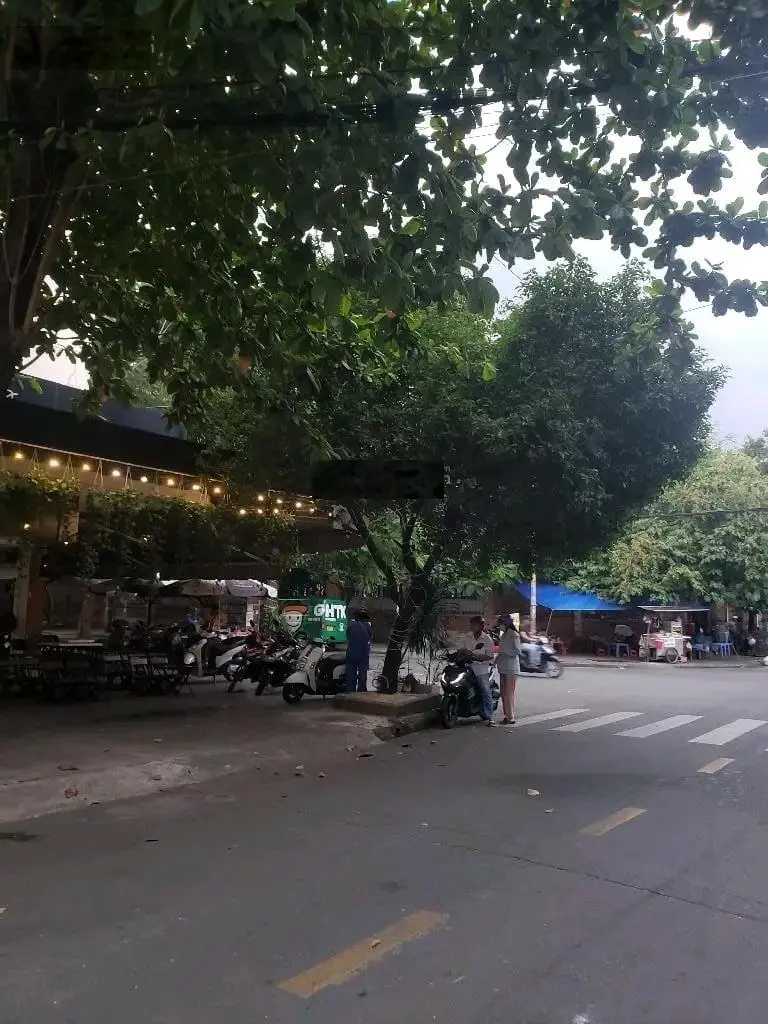 Bán nhà 2 mặt tiền kinh doanh Tân Hương, sát Aeon Tân Phú, xe đi ngày đêm, 6x13,5m