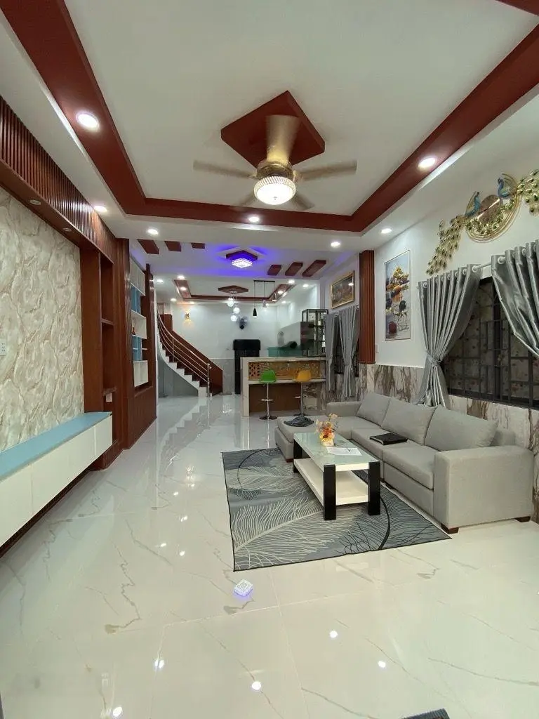 Q7̣̂ - hơn 60m2 -full nội thất vài bước ra mặt tiền trần xuân soạn- nhỉnh 5 tỉ