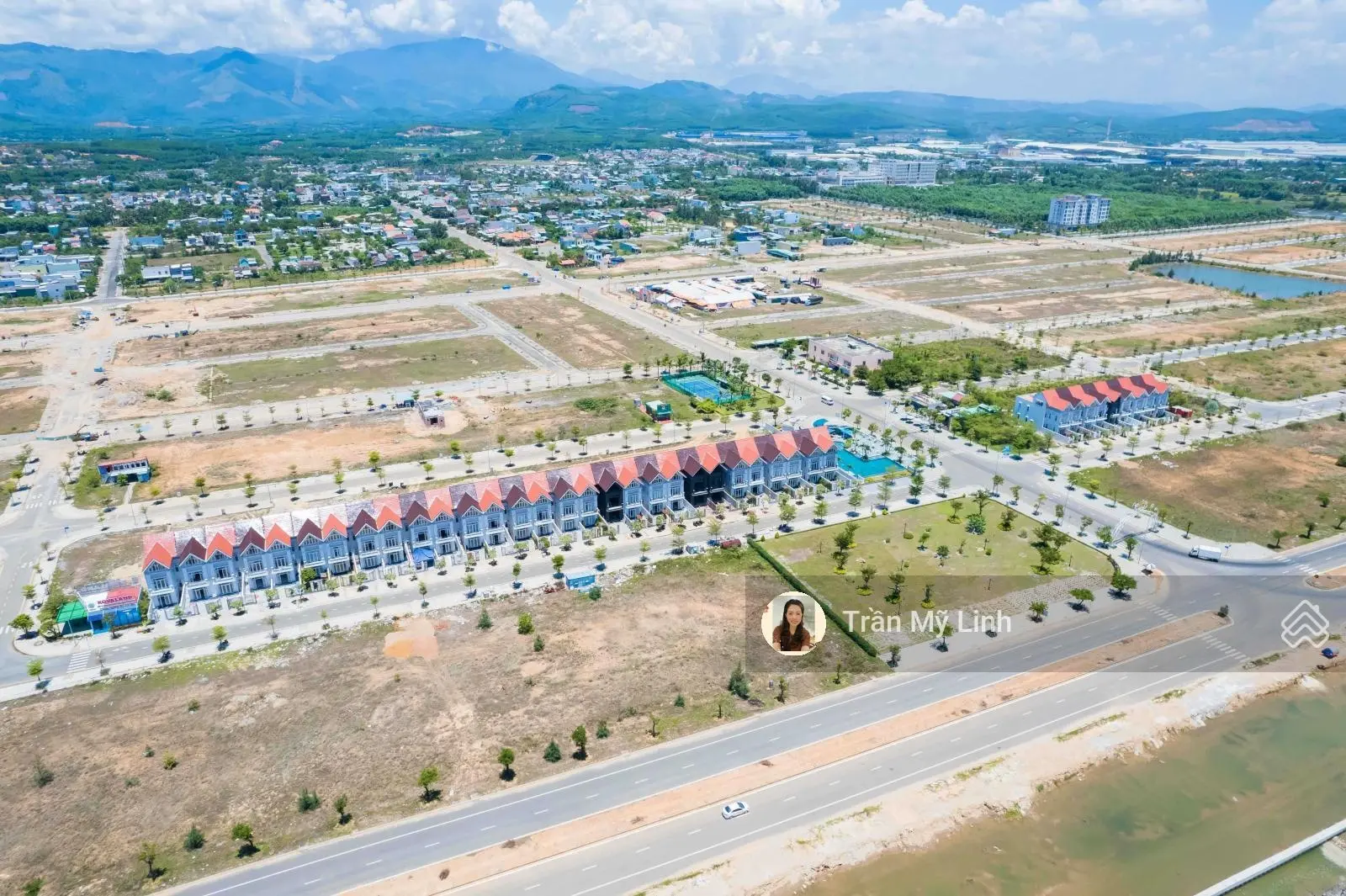 Bán lỗ! Lô Hướng Đông Nam tại Vịnh An Hoà City giá chỉ 1.65 tỷ có TL mạnh LH 0905 956 ***