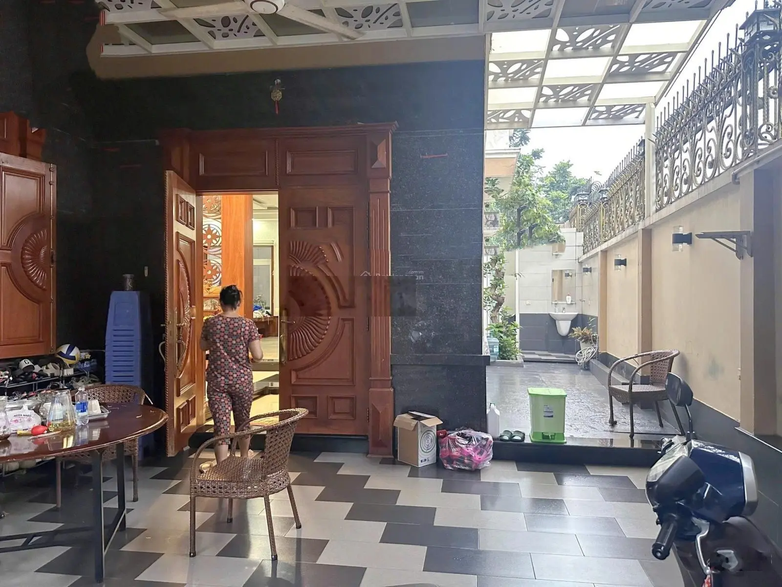Biệt thự 3 tầng khu nhà ở nam hòa phước long a - quận 9 - ngang 8m, có vỉa hè, dân trí cao