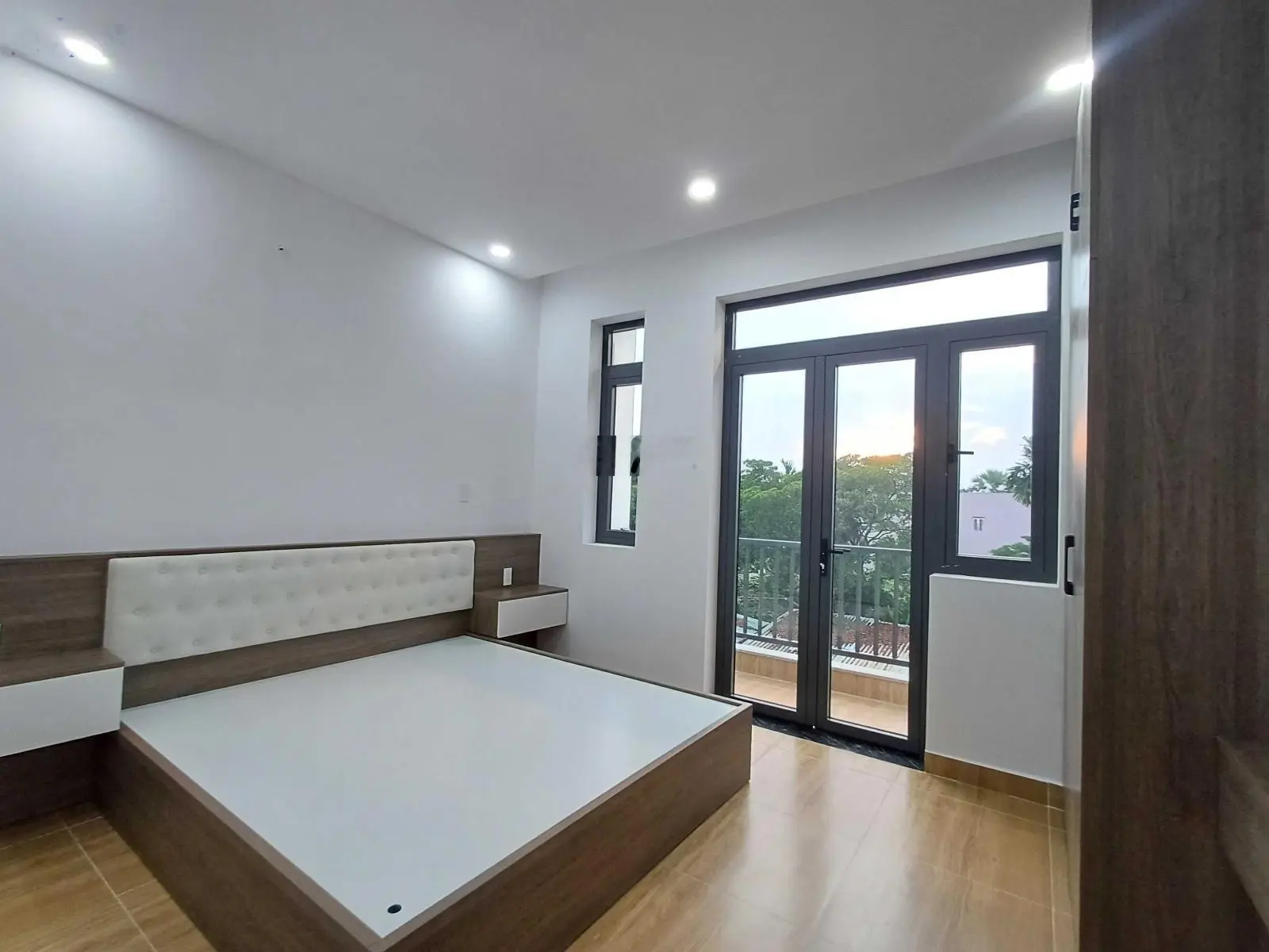 5.6 tỷ - nhà 1 trệt 1 lửng 3 lầu - Khu phân lô dự án - Thạnh Lộc 43 - phường Thạnh Lộc - Q12 - HCM