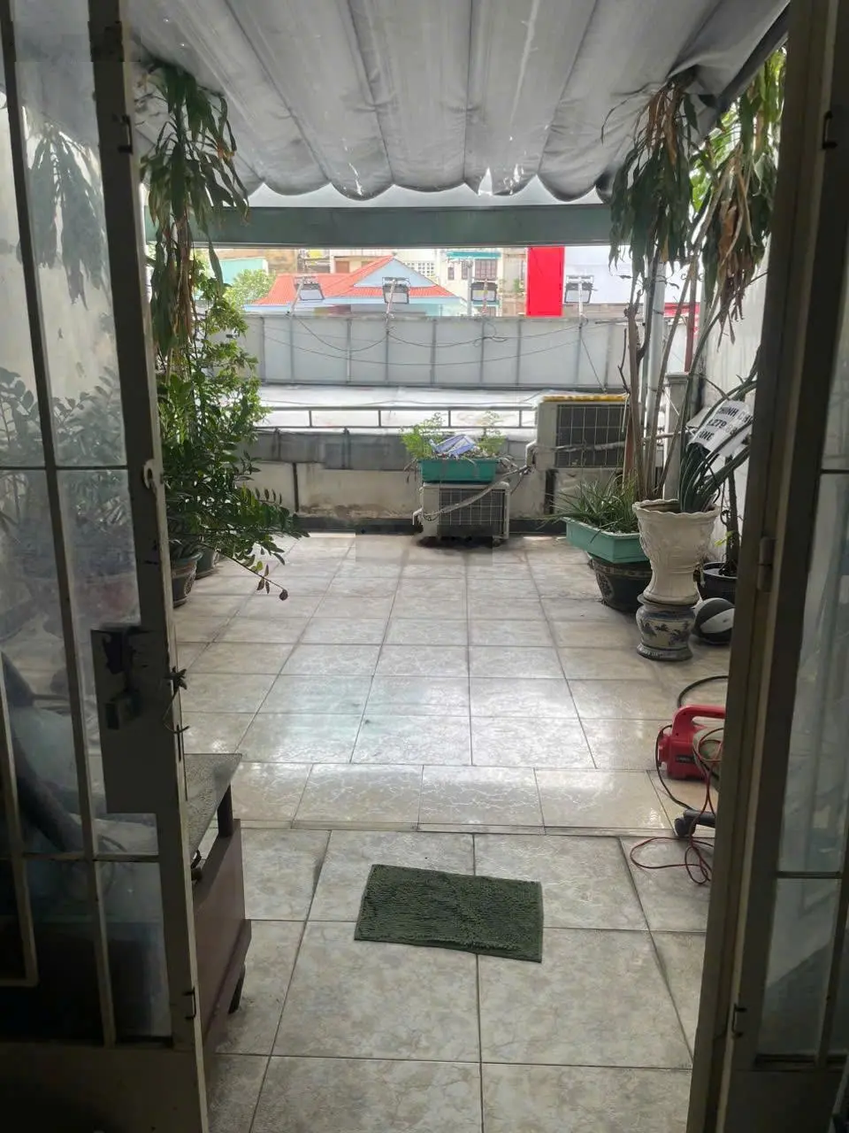 Bán nhà mặt phố Trần Quốc Thảo, 25 tỷ, 80m2, 4PN, 3WC, nhiều tiện ích đẹp chỉ với