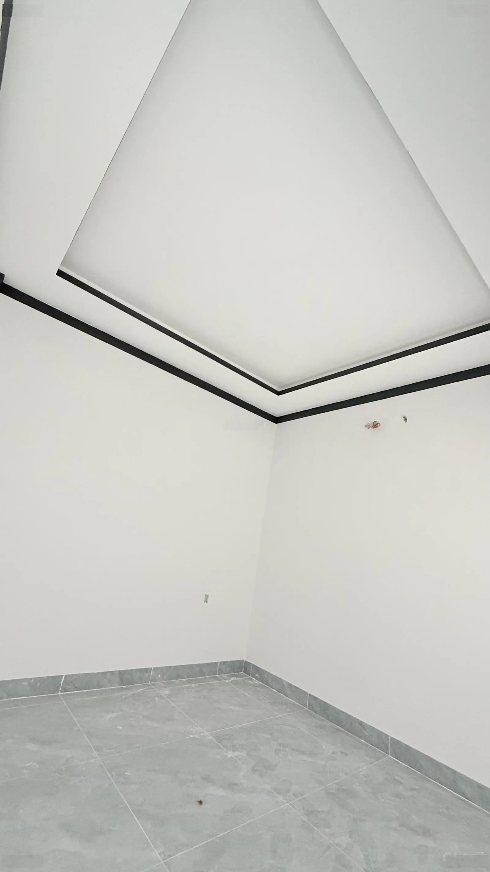 Bán nhà 1 trệt 1 lầu 92,5 m2 có hoàn công tại Phường Dĩ An Tp Dĩ An .