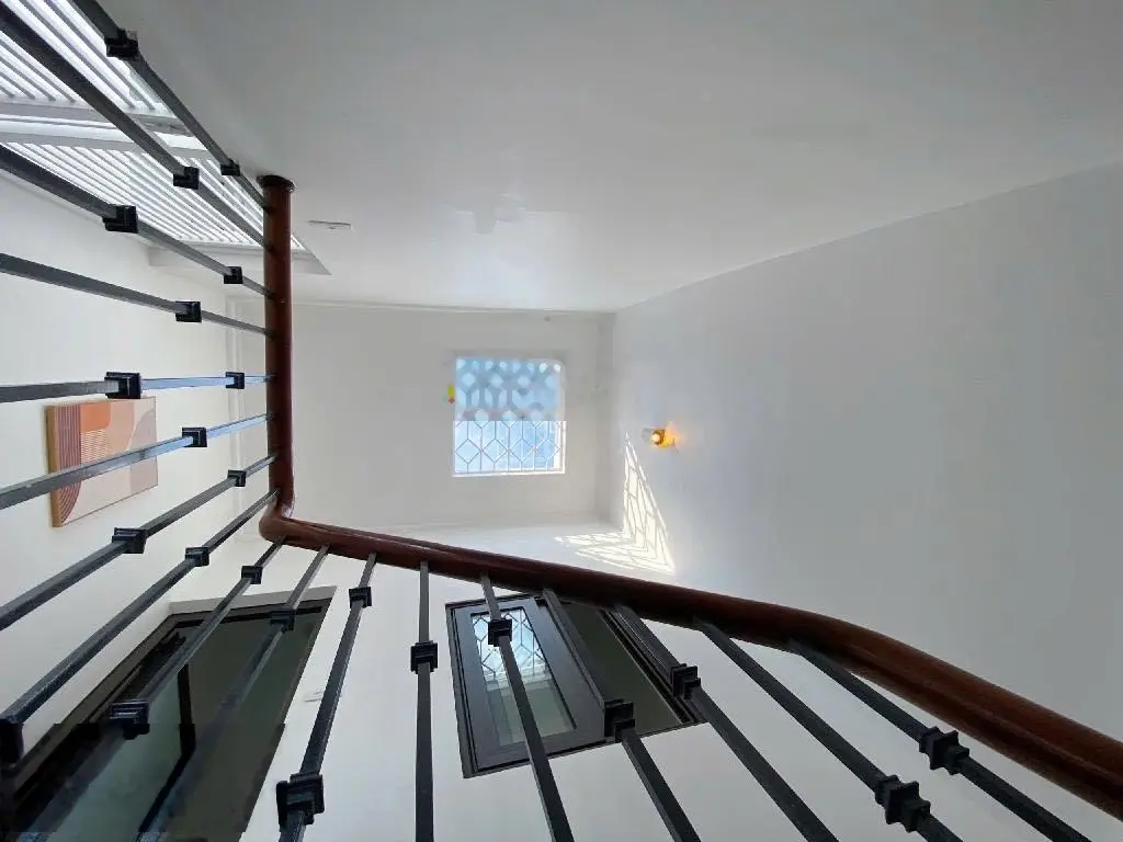 Bán nhà đẹp ở luôn, Trần Hữu Tước, sát Hồ Đắc Di, tương lai rạng ngời DT 35m2 x 5 tầng. Giá: 5.9tỷ