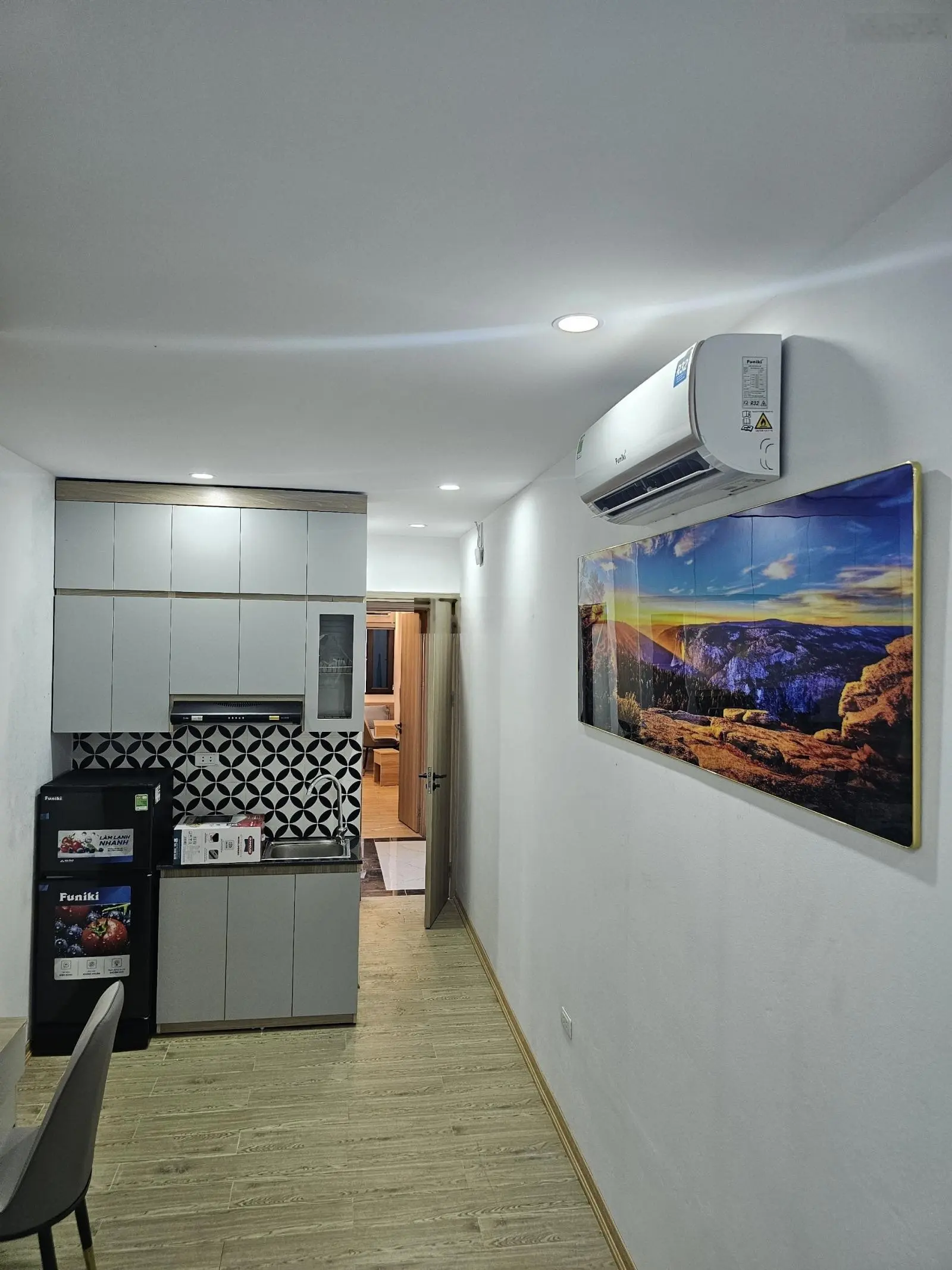 Cần bán gấp nhà dòng tiền cao Ngõ 63 Lê Đức Thọ 85m2, 7T, 22 P khép kín đủ đồ, thang máy giá tốt