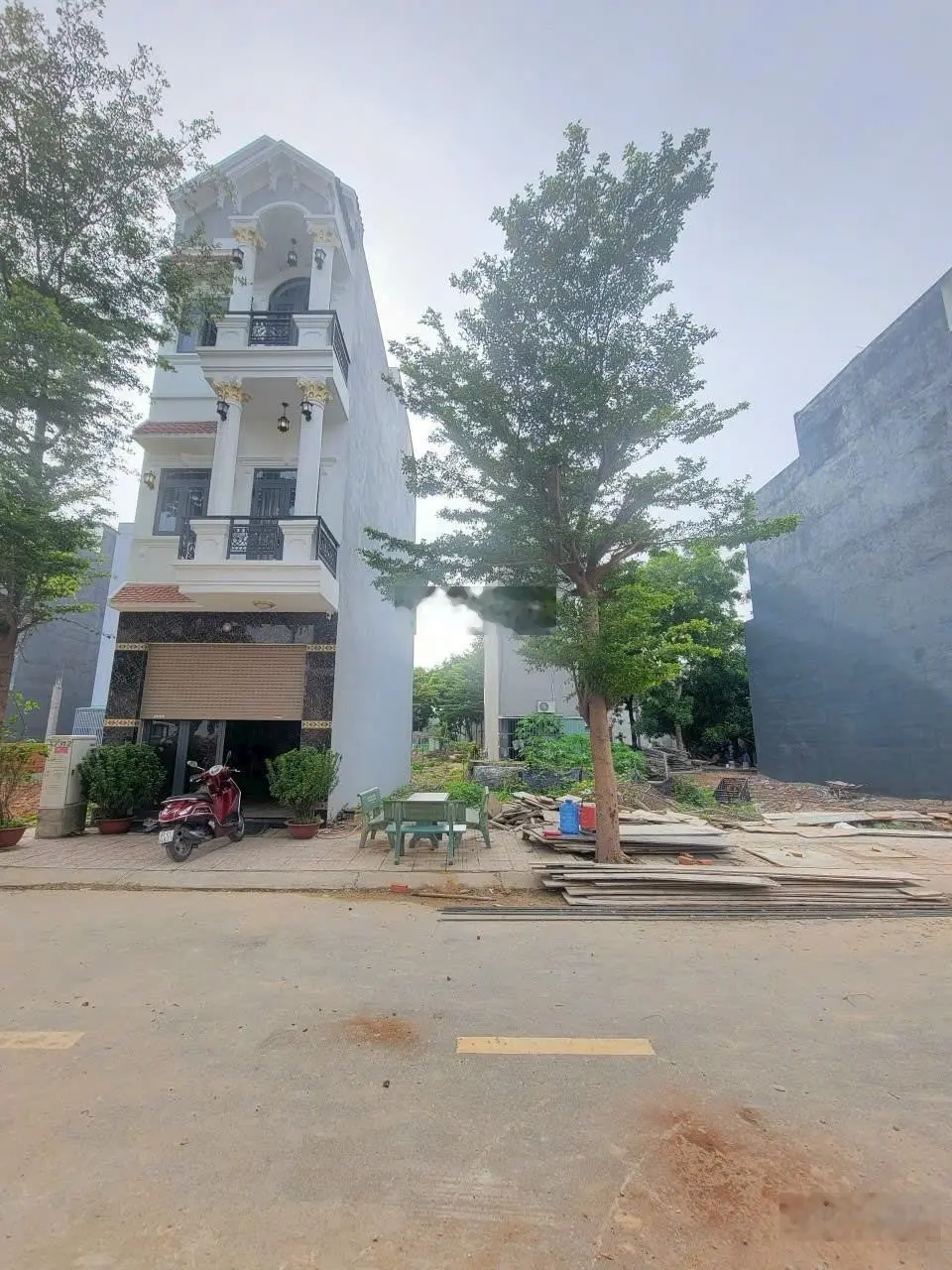 2ty2, đất gần bên chợ đêm Hoà Lân, toạ lạc mặt tiền đường 22/12