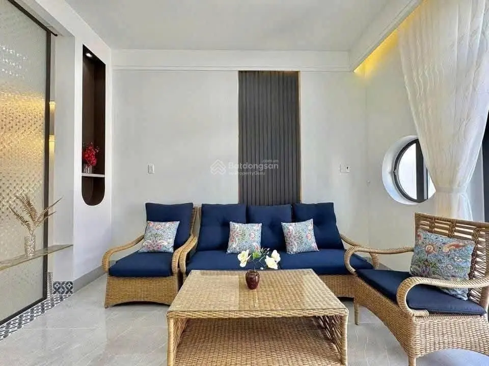 Nhà sổ riêng giá 2,1tỷ sát chợ Bình Chánh, nhà khu nghệ sĩ Hồ Ngọc Hà, còn thương lượng