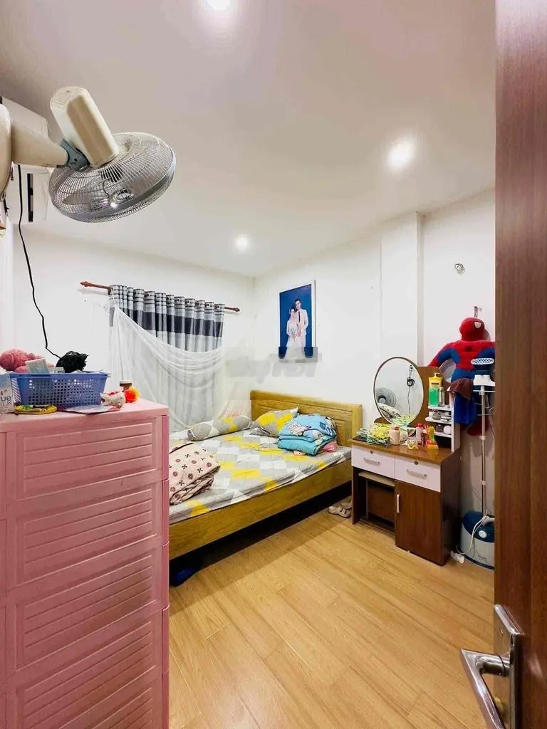 Bán nhà mặt tiền Ngọc Hồi view kênh nhà mới đẹp