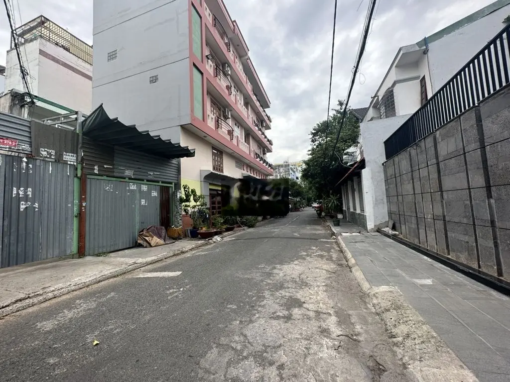 MT Lê Sao , 4.5x19 đúc 2 lầu , đường 12m