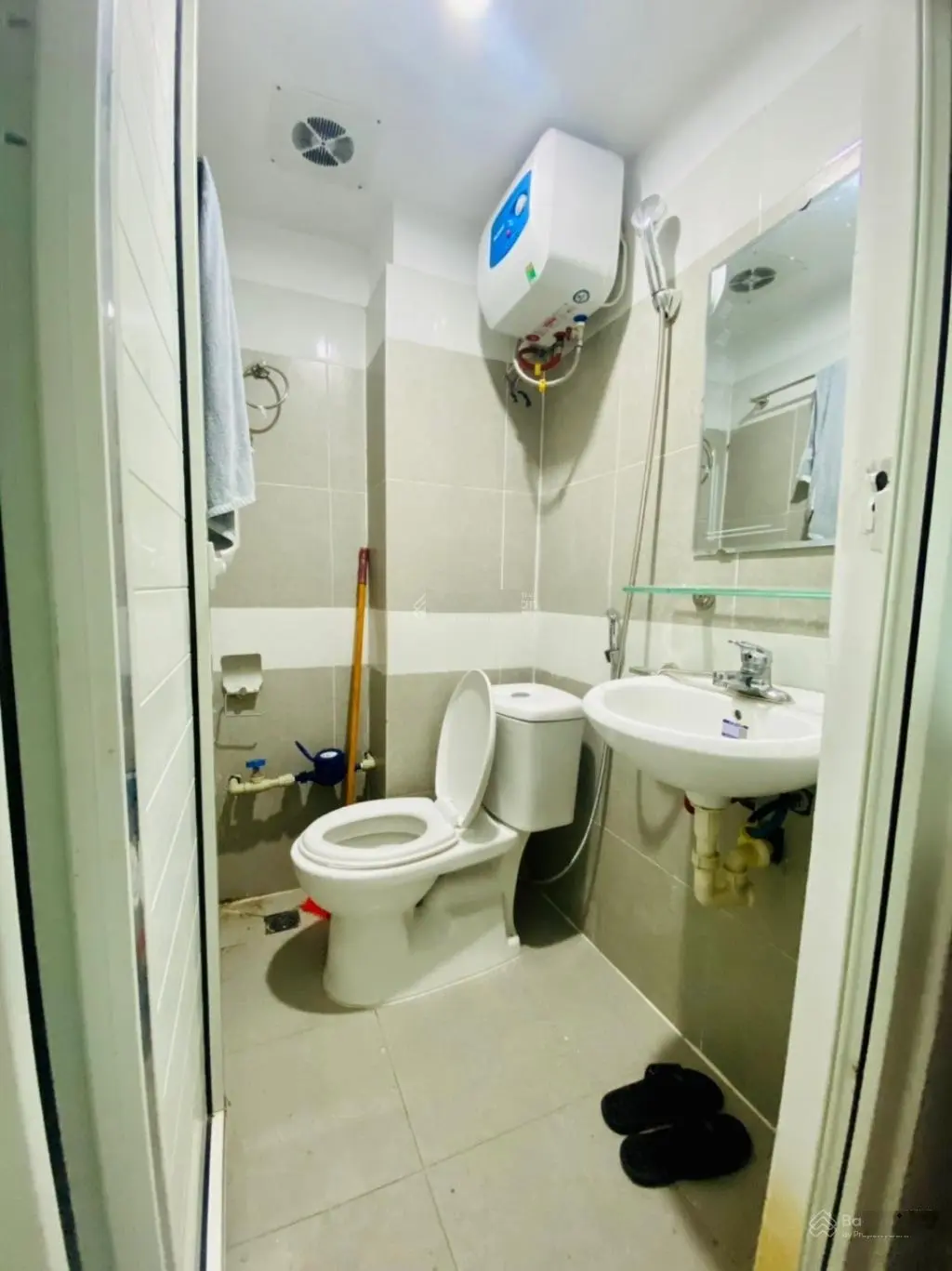 CCMN Bùi Xương Trạch, Thanh Xuân 60m2, 7T, 12 PN khép kín, DT 80tr/tháng, Ngõ nông, Nhà mới