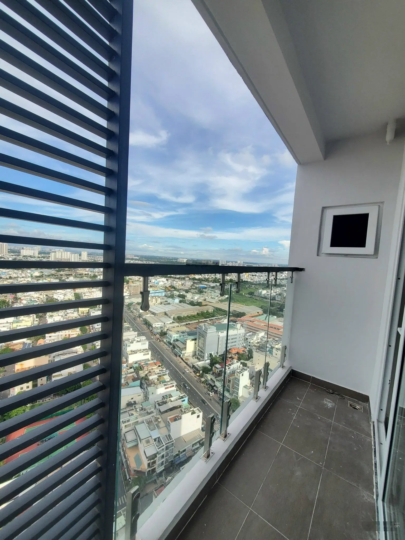 Cần bán căn hộ 51m2 2PN 1WC view đẹp giá 2.05 tỷ tại chung cư Western Capital Quận 6