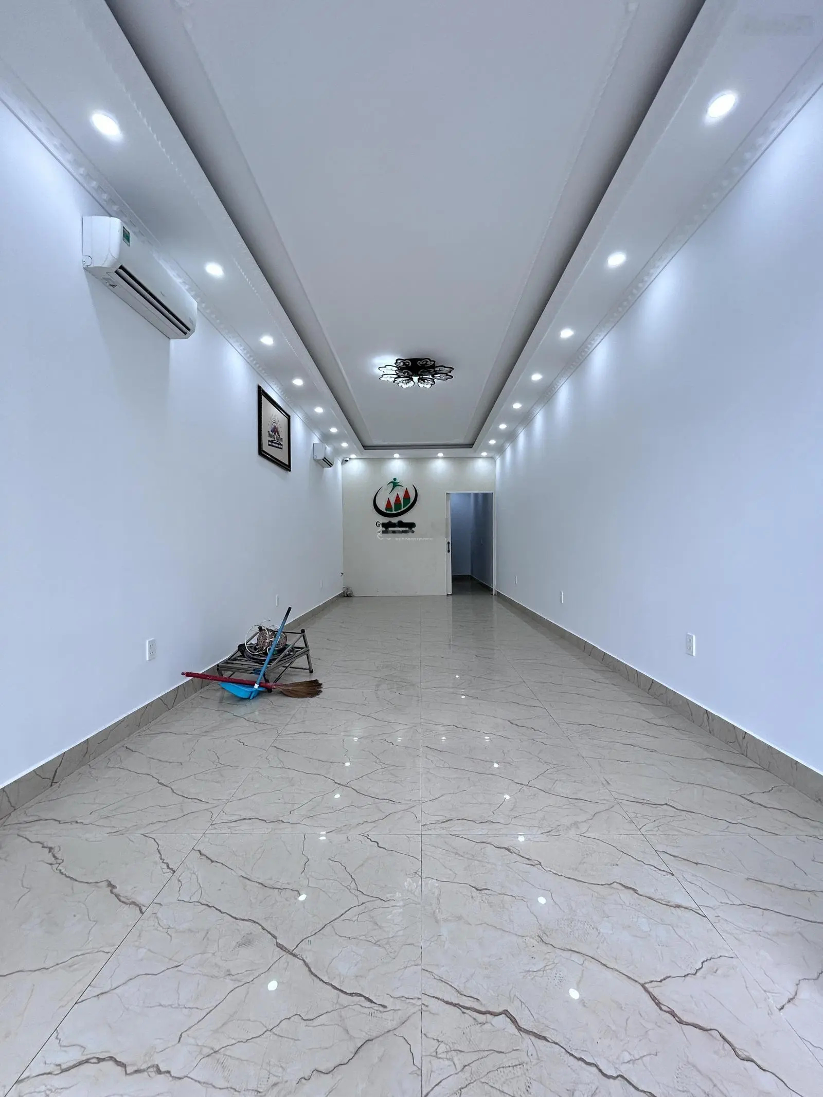Nhà dân xây độc lập, TĐC Vườn Hồng vẫn còn mới nguyên, 3 tầng, 4 tỷ 7