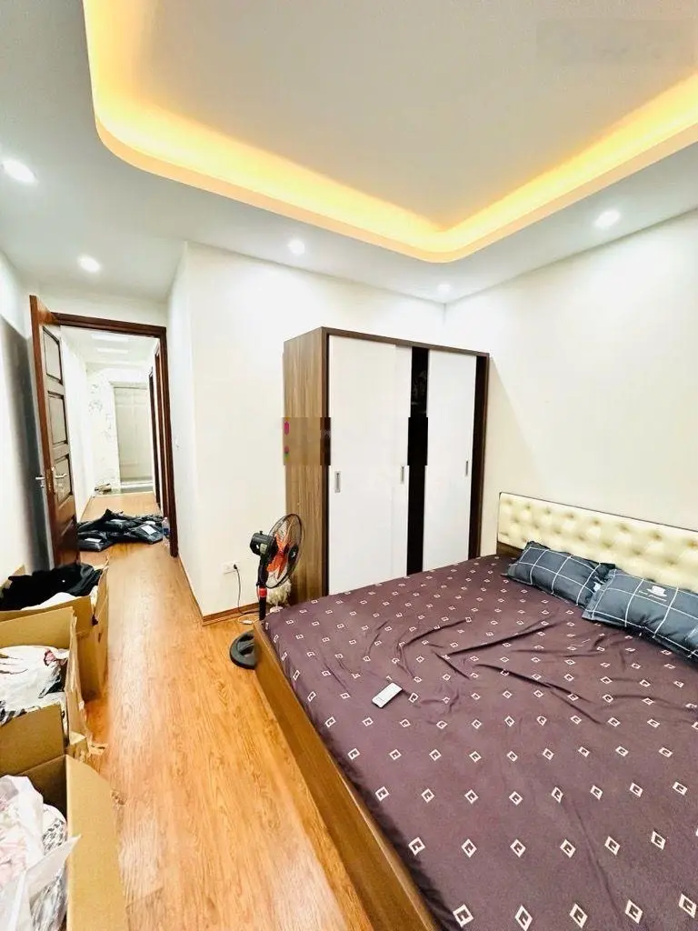 Bán nhà cực hiếm Lạc Long Quân, giáp phố, ngõ thông, view Hồ Tây, 50m2, 15.5 tỷ