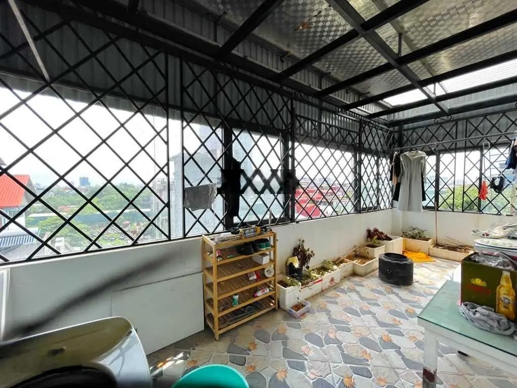 Bán nhà vũ tông phan dt35-40m2 mt6m 5 tầng 4 ngủ đầy đủ công năng nhà rất đẹp lô 2 mặt góc