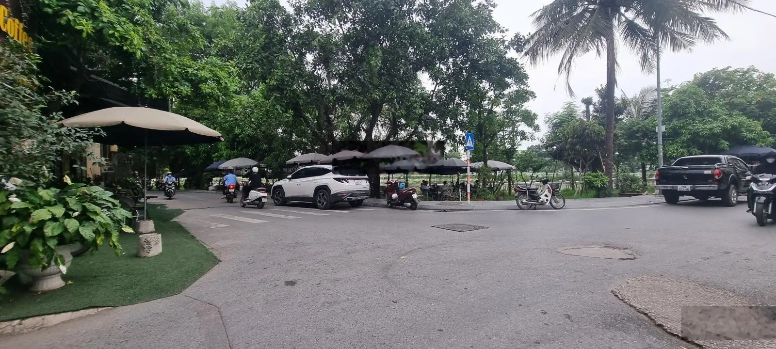 Gần mặt hồ Thạch Bàn, 168m2, MT 11m, ô tô tránh, kinh doanh, sổ đẹp, đầu tư 17.2 tỷ