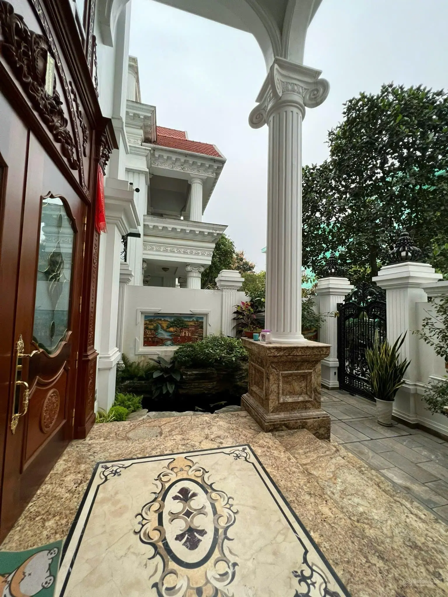 Bán gấp căn Biệt thự tại Long Biên - Khu BT08- khu đô thị Việt Hưng