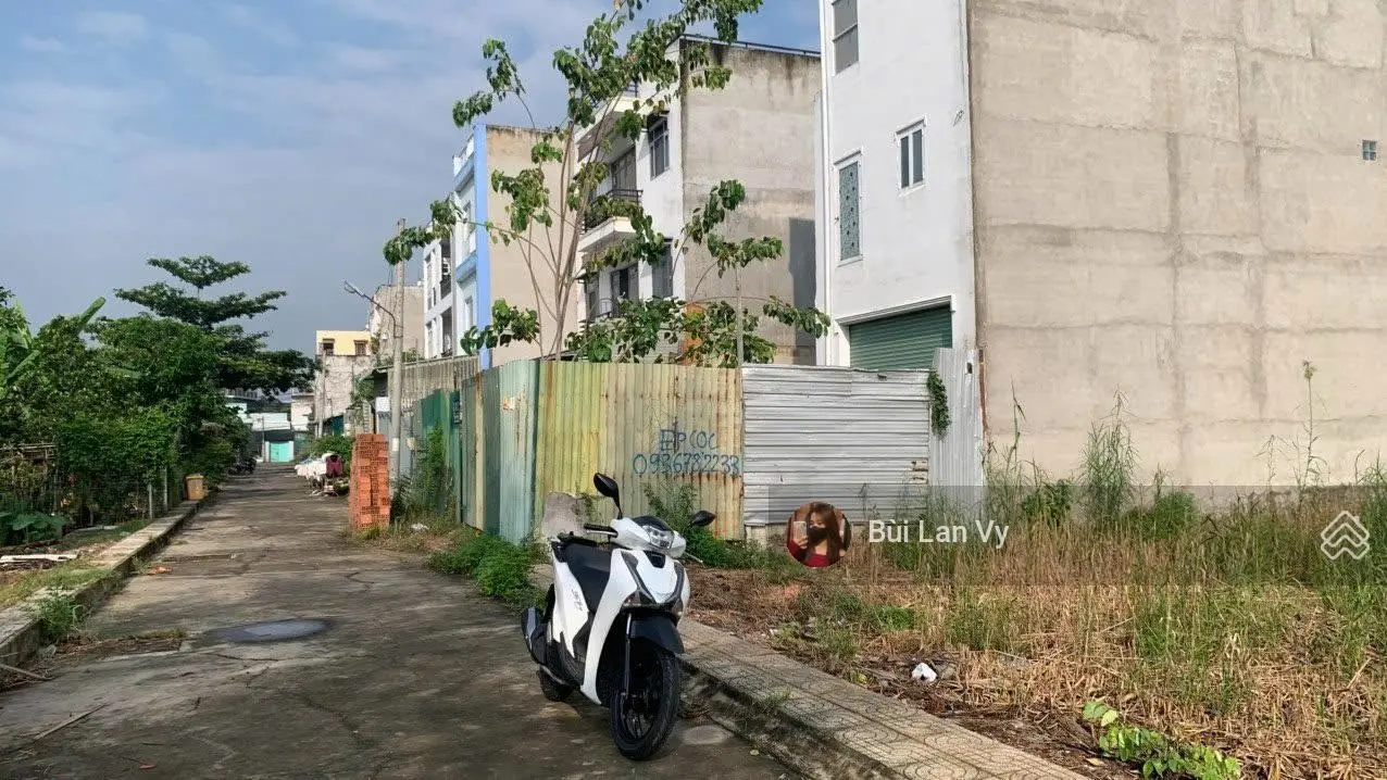 Bán đất MT,Đường Số 2, Phường 7, Bến Tre. Diện tích :120m2, giá :427 triệu, sổ riêng, full thổ cư.