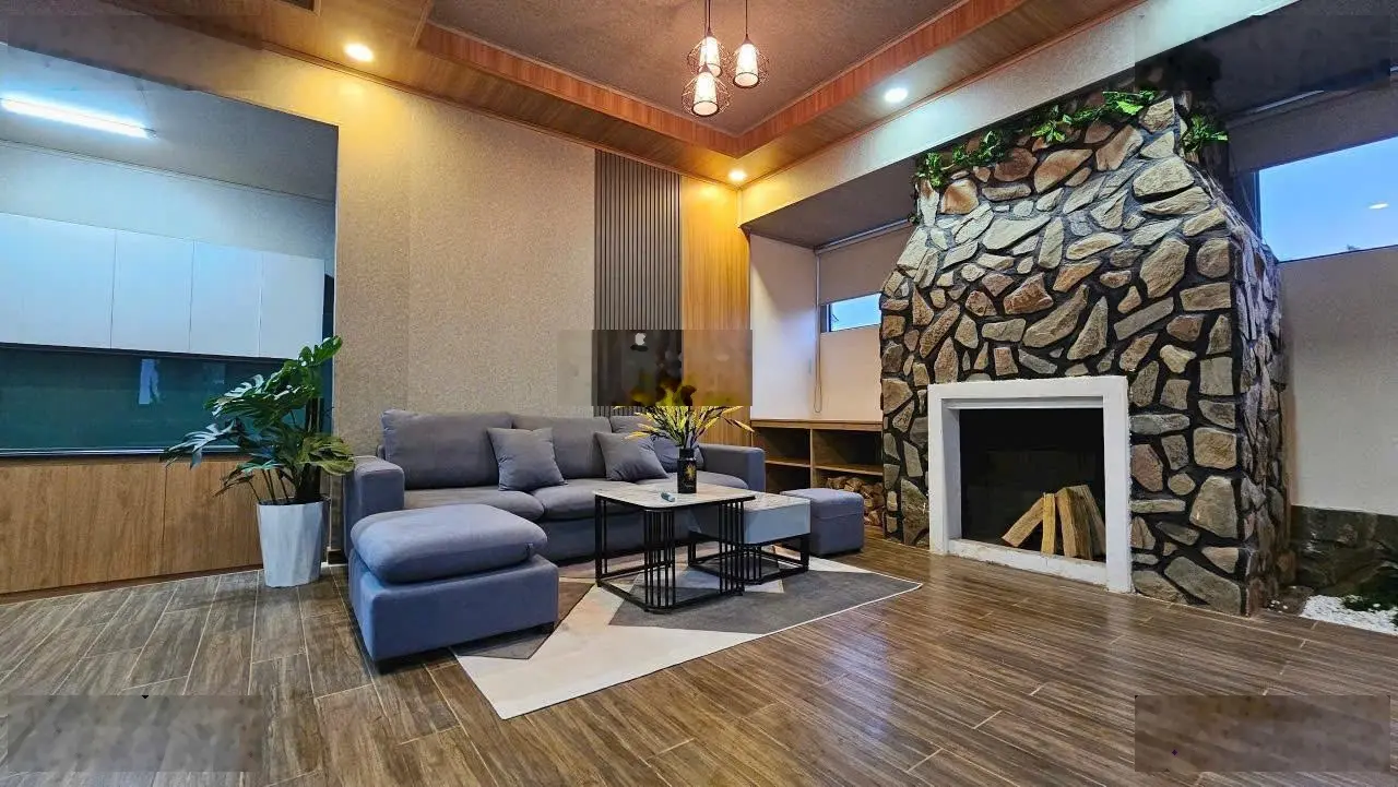 Biệt thự sân vườn DT 207m2, đường Măng Lin, view rừng thông, khu biệt thự sang trọng. Giá 6.3 tỷ