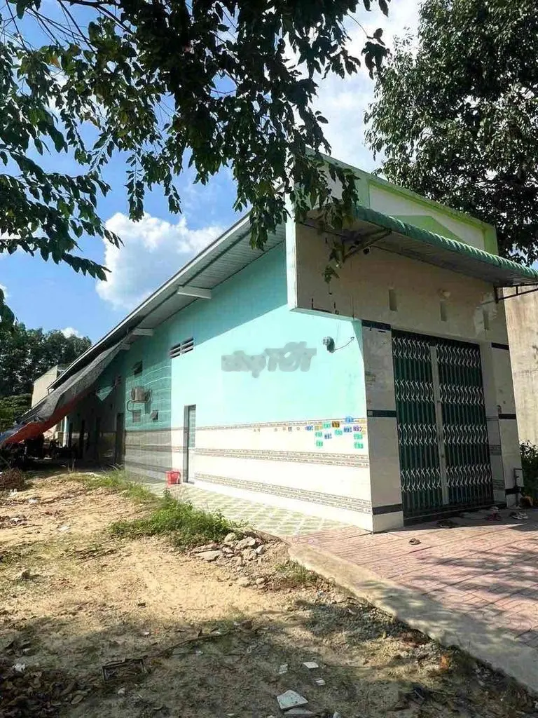 Cần bán dãy trọ 10 phòng kế bên KCN Becamex Chơn Thành, 300m2/998tr