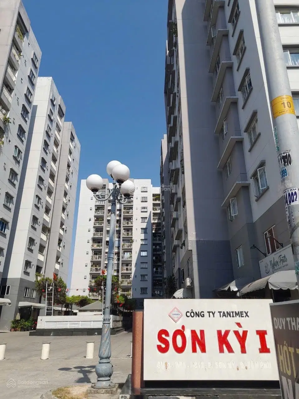 Chính chủ bán, CC Sơn Kỳ 1, 66m2, 2 tỷ 550 còn TL, sổ lâu dài 2018, 2PN 1WC