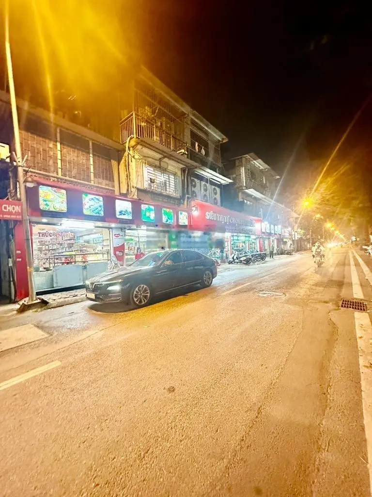 Nhà b tt kim liên, lương đình của, gần công viên thống nhất, gần phố, full nội thất 65m/mt 4,2m/3t