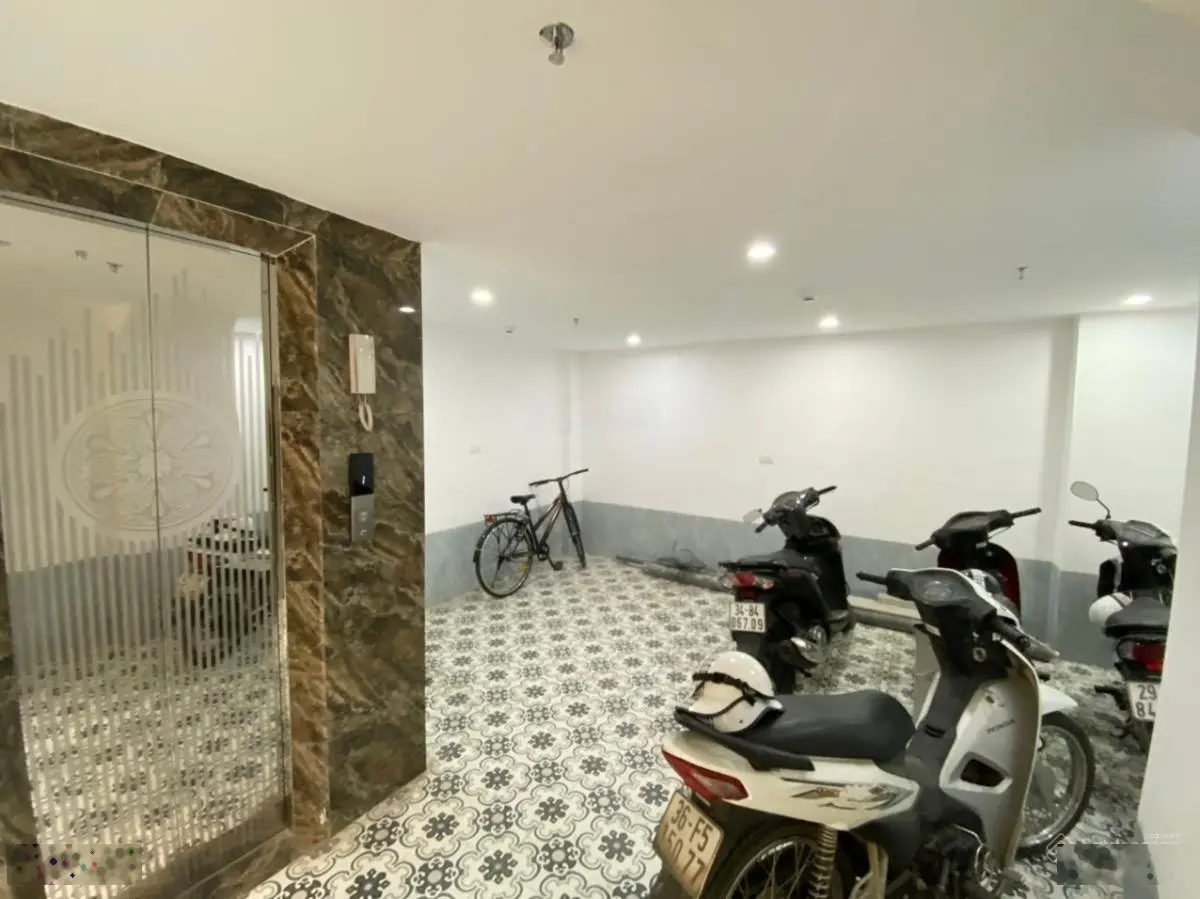 Bán toà căn hộ dịch vụ Quan Nhân - Thanh Xuân. 7 tầng thang máy giá 13 tỷ