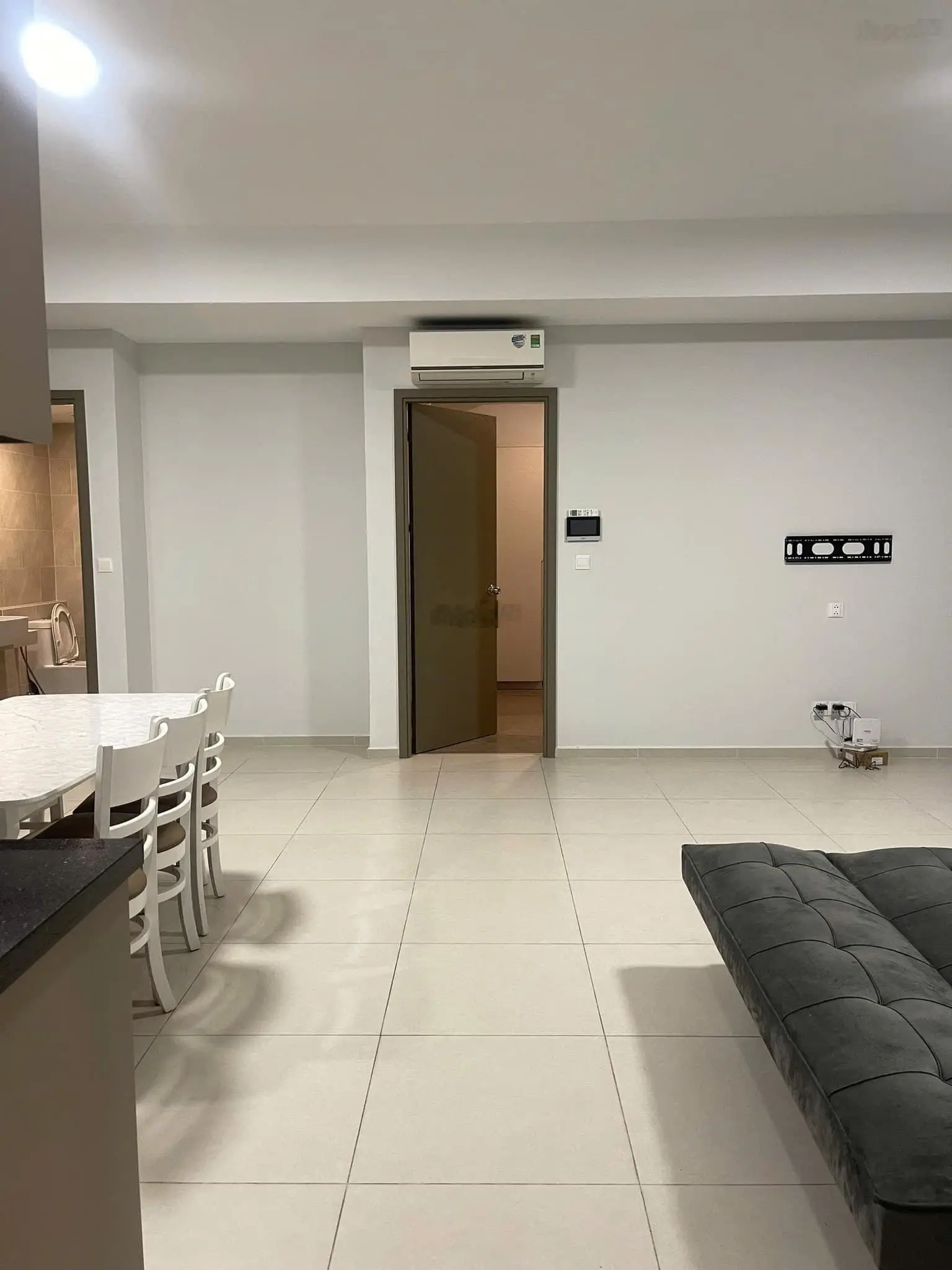 Siêu rẻ - căn hộ 2PN - 2WC - 67m2 giá bán chỉ 3.250 tỷ