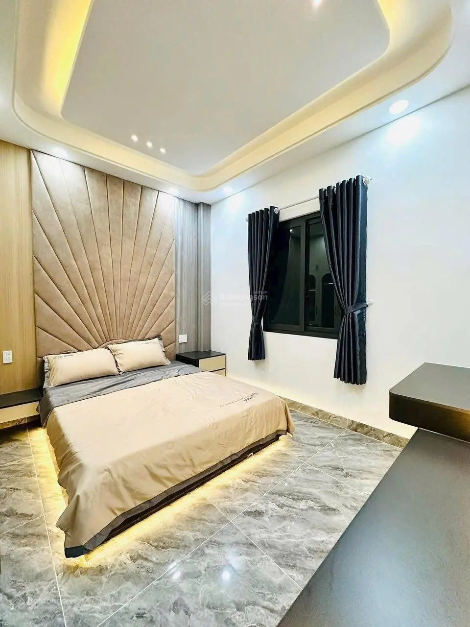 Hốt bạc nhà bán gấp cho thuê tại Lê Đại Hành, 3,55 tỷ, 59,3m2, sổ riêng chính chủ hẻm xe hơi