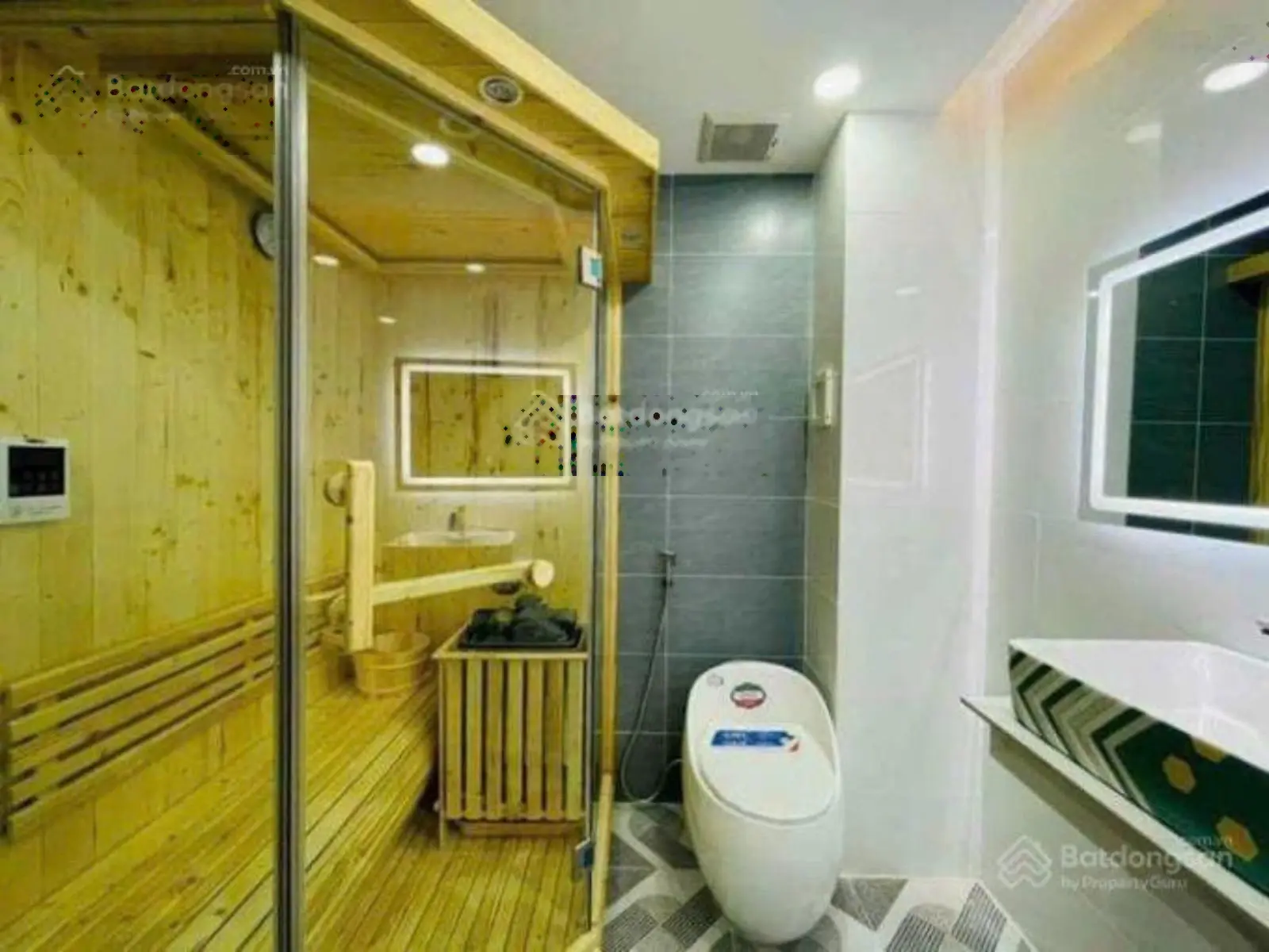 Chủ kẹt tiền bán gấp căn nhà hẻm 7m Đ. Phạm Ngọc Thạch, P6, Q3, diện tích 78,4 m2
