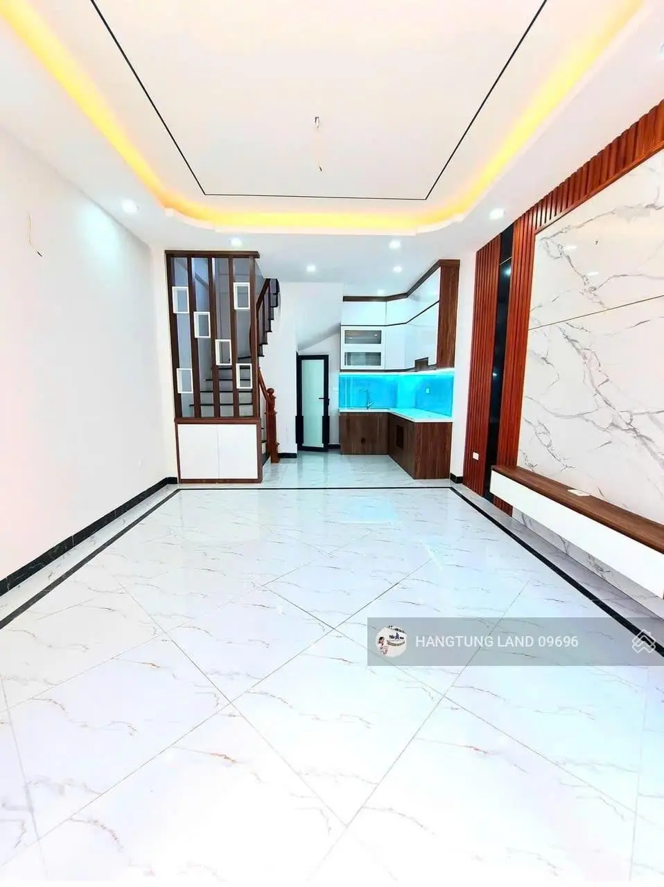 Dương Nội.LÔ GÓC,OTO đỗ cửa.Nhà MỚI 5 tầng/46m2.Ngõ ~3m,Thông tứ phíA.100m xe tải tránh,SĐCC-6,18TY