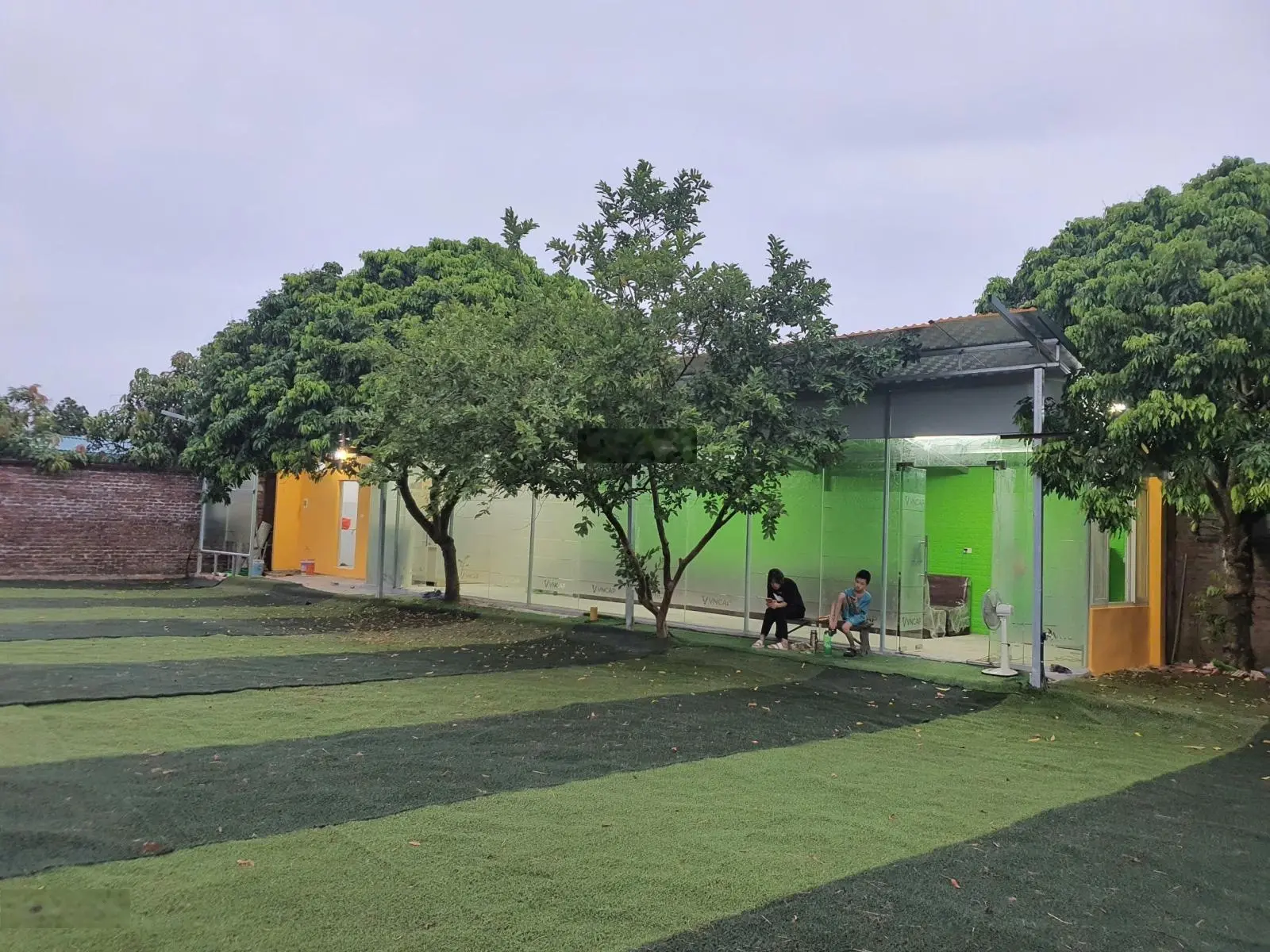 Em bán giúp người nhà đất vườn có sẵn nhà, DT đất 1.380m2, 9 tỷ 700 tại Tân Phú Quốc Oai, Hà Nội