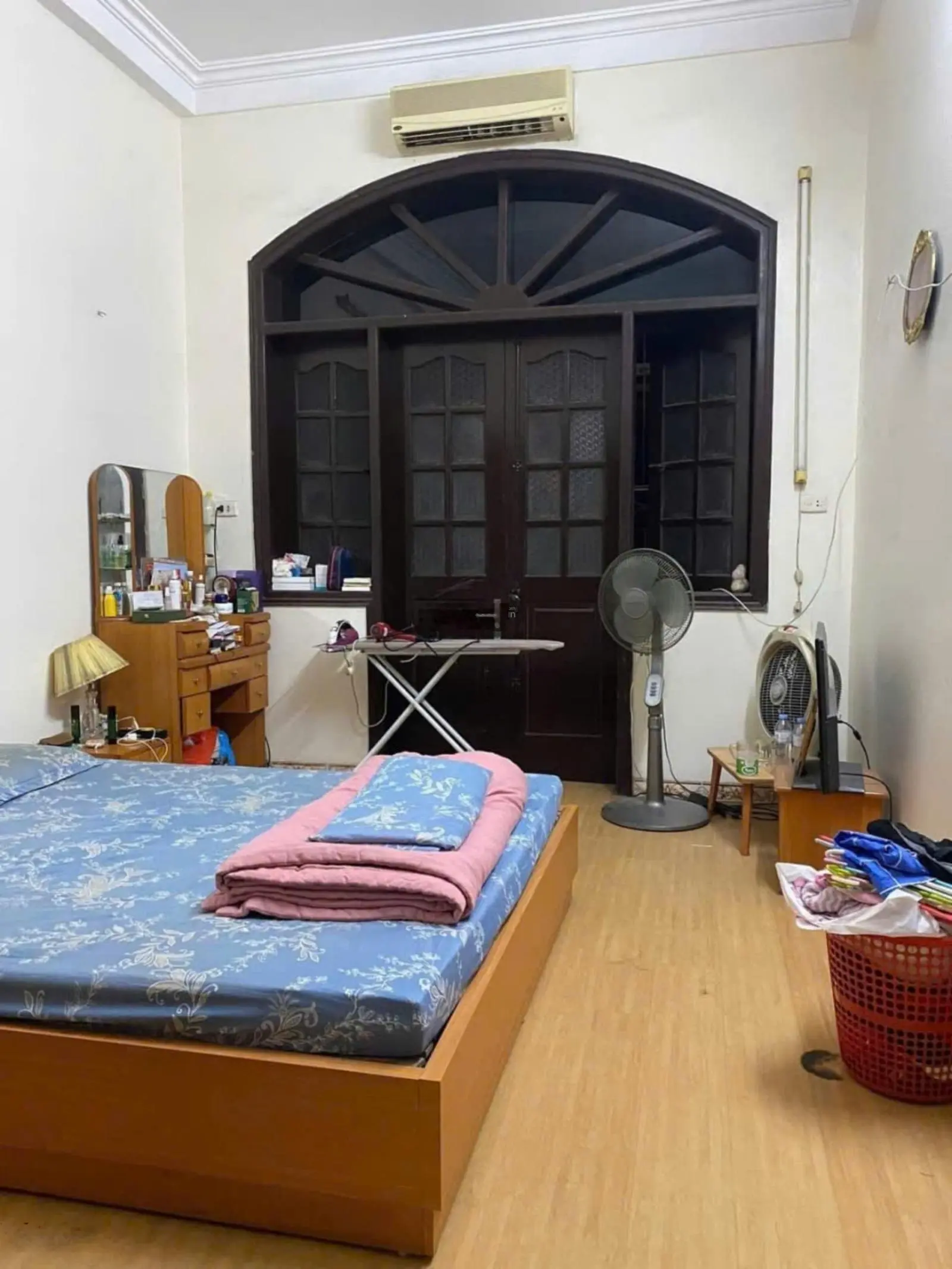 Hàng hiếm Trần Phú - Văn Quán, cạnh trường học viện an ninh nhân dân, dt 52m2 x 5 tầng, ô tô đỗ cửa