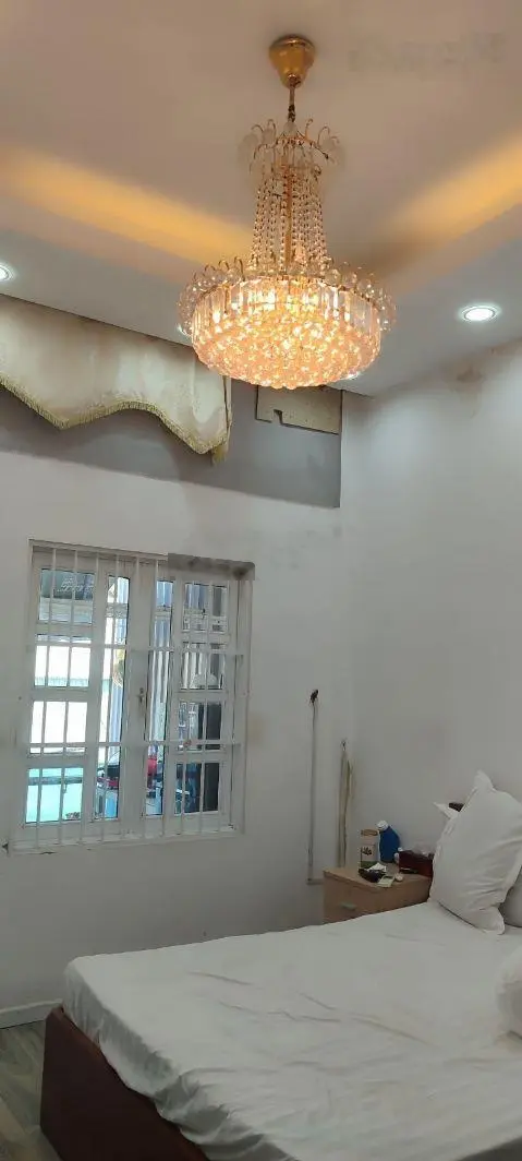 Bán nhà mặt tiền Quận 1 TPHCM gần chợ Tân Định 105 m2- 32 tỷ 500
