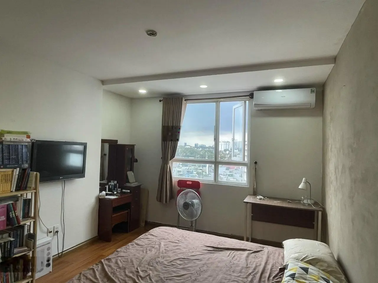 Cần bán căn hộ BMC, Võ Văn Kiệt, Q. 1, 83m2, 3pn, 2wc, 3.2tỷ, sang hợp đồng mua bán