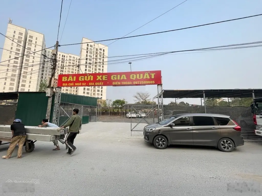 Bán nhà gia quất ô tô 7 chỗ đỗ cửa