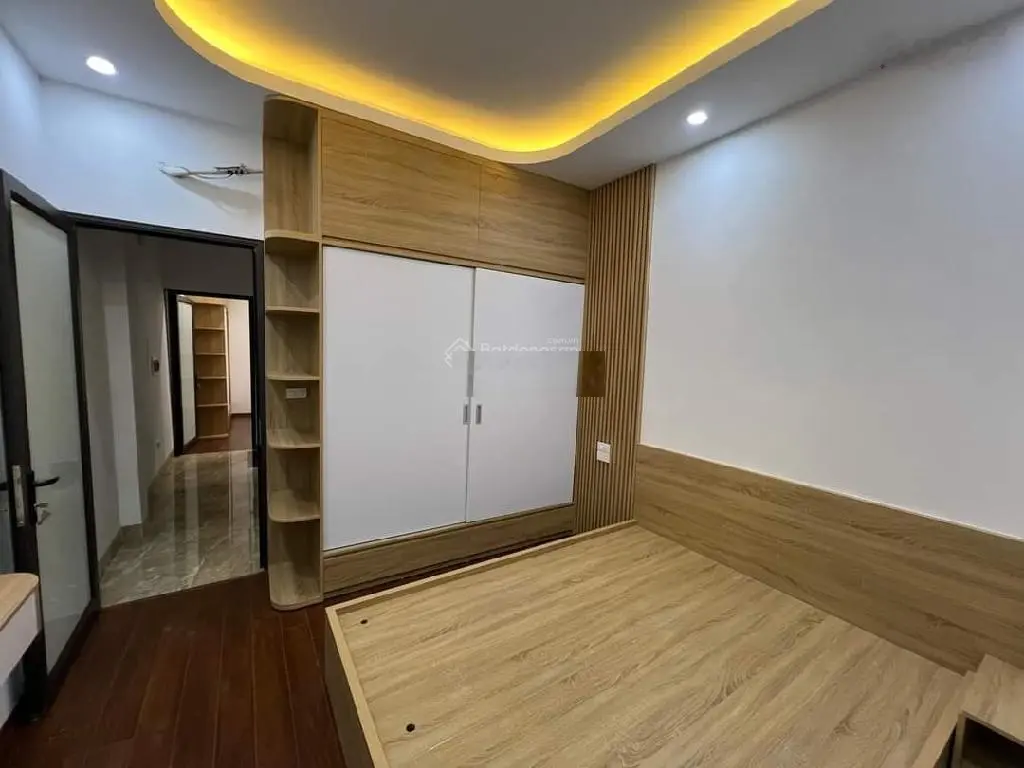 Bán nhà riêng 8,86 tỷ, 40m2 tại Kim Ngưu, ngõ chợ rộng, ô tô vào, kinh doanh, giá tốt, uy tín