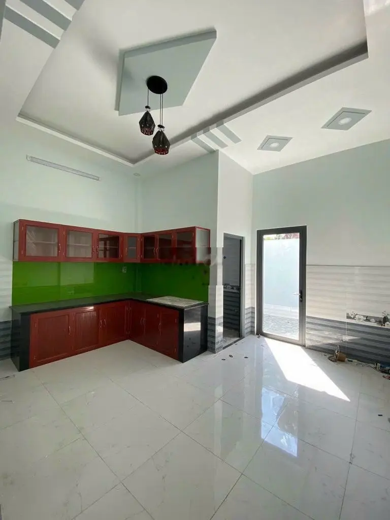 Bán căn nhà 1T1L 3 PN ngay KCN Linh Trung, DT: 100m2 SHR Giá: 500triệu