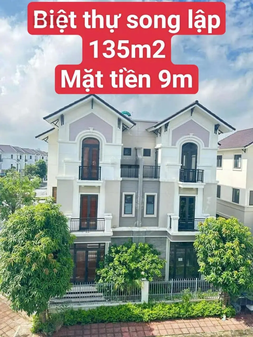 Căn biệt thự siêu đẹp 135m2 với giá tốt nhất tại dự án , chỉ cách Hồ Gươm bk 12km