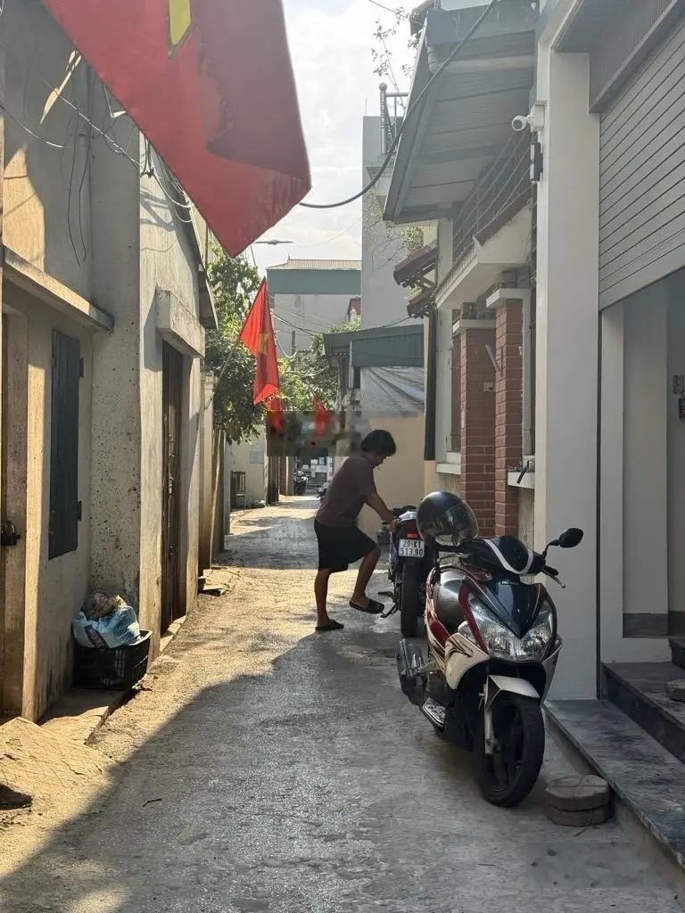 Nhà đẹp Phố Lệ Mật - Việt Hưng - Long Biên, nhỉnh 5 tỷ, cam kết thông tin và hình ảnh thật 100%