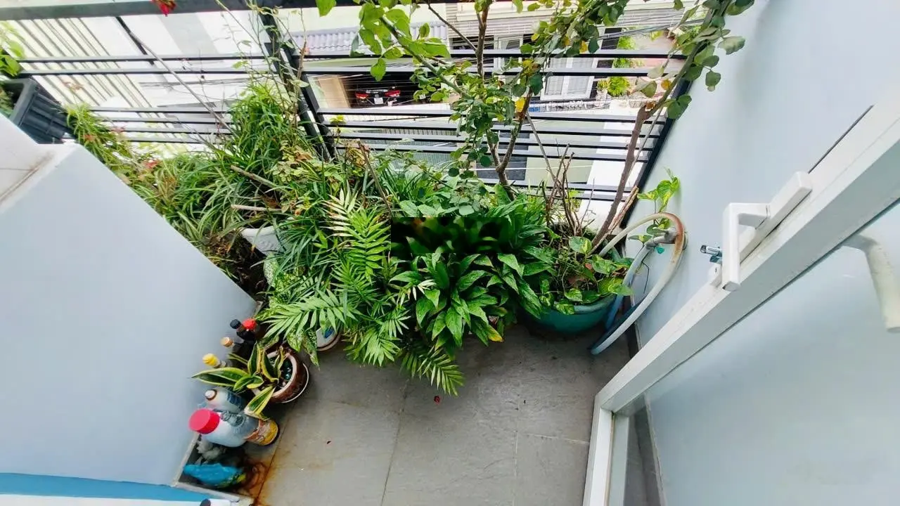 Bán nhà gần Quang Trung - Trường Hoa Lư - 65m2 - Nhà 3 tầng - Hẻm xe tải - Sổ hoàn công