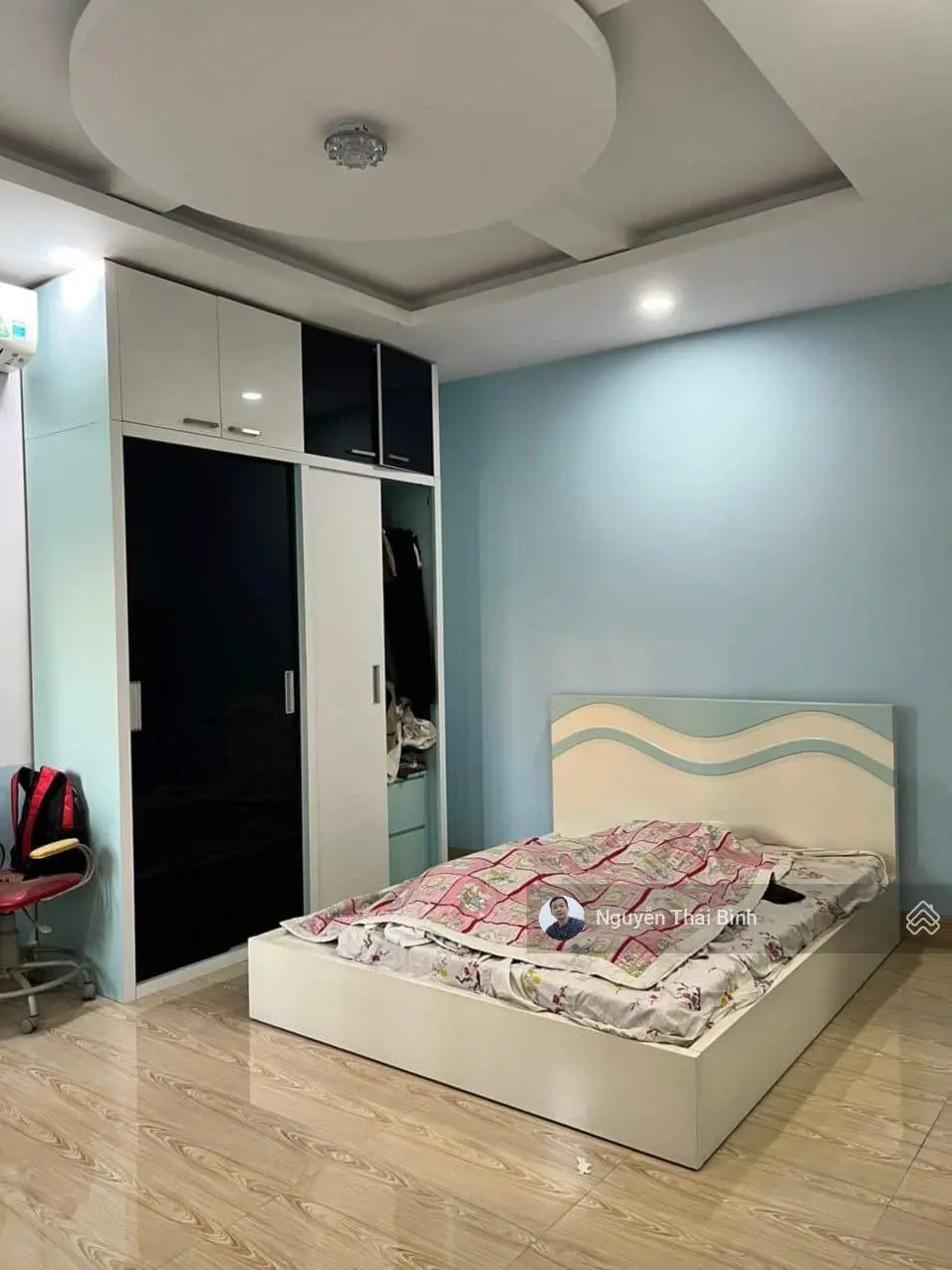 Măt tiền kinh doanh đỉnh, lô góc 2 mặt tiền, kết cấu 5 tầng btct, thang máy 320kg, đường xe tải
